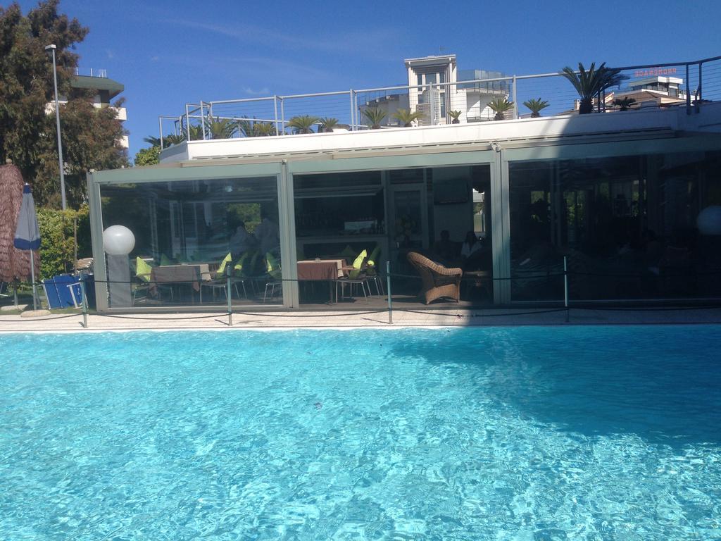Seapark Spa Resort Giulianova Buitenkant foto