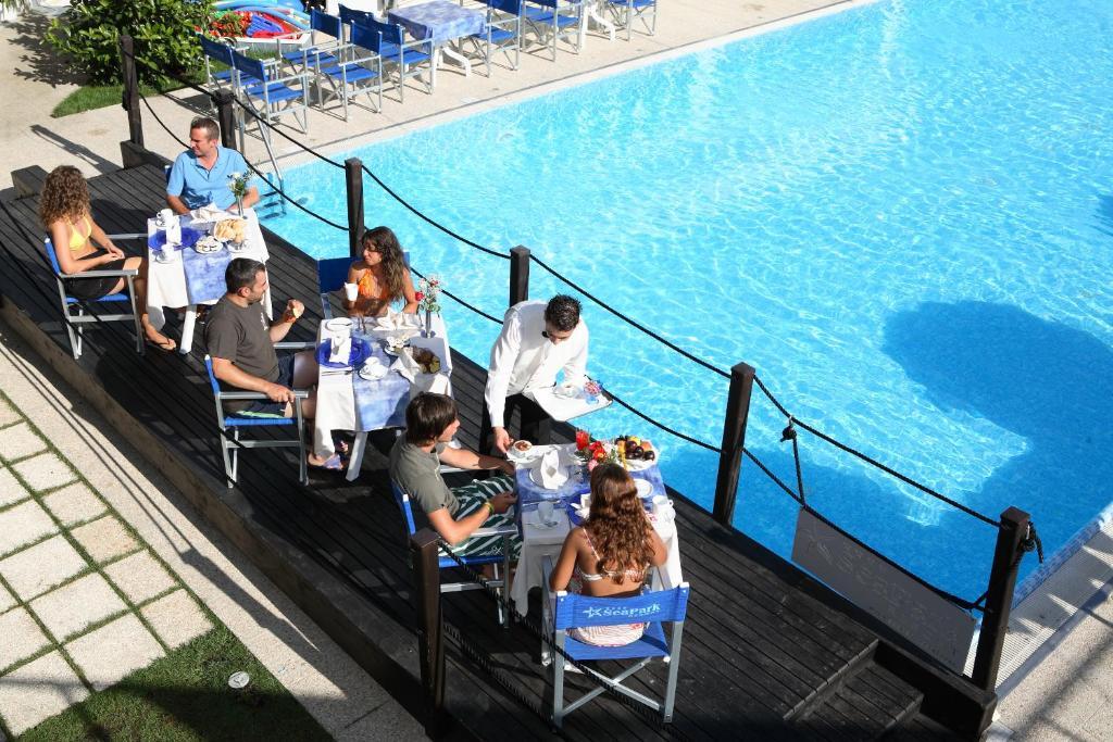 Seapark Spa Resort Giulianova Buitenkant foto